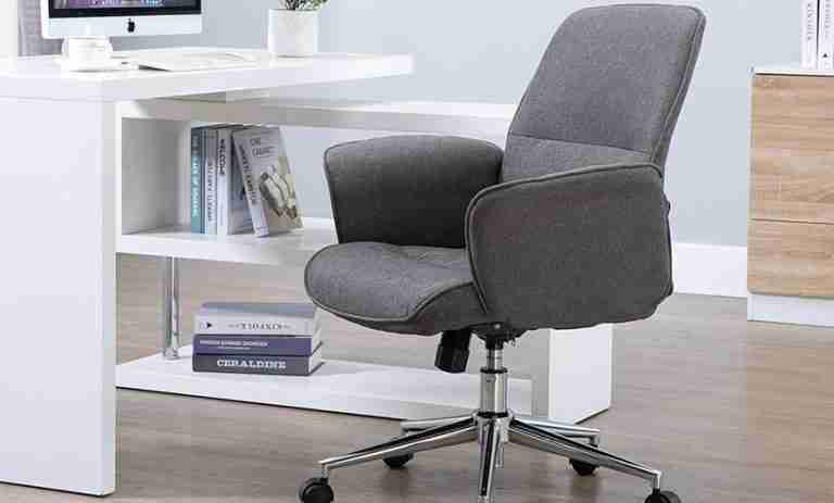 The Rocking Office Chair: A Blend of Comfort and Productivity