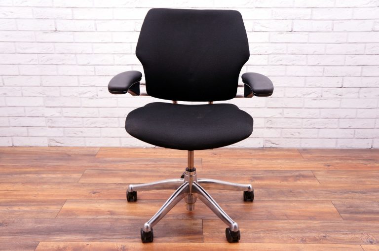 Humanscale Freedom Chair
